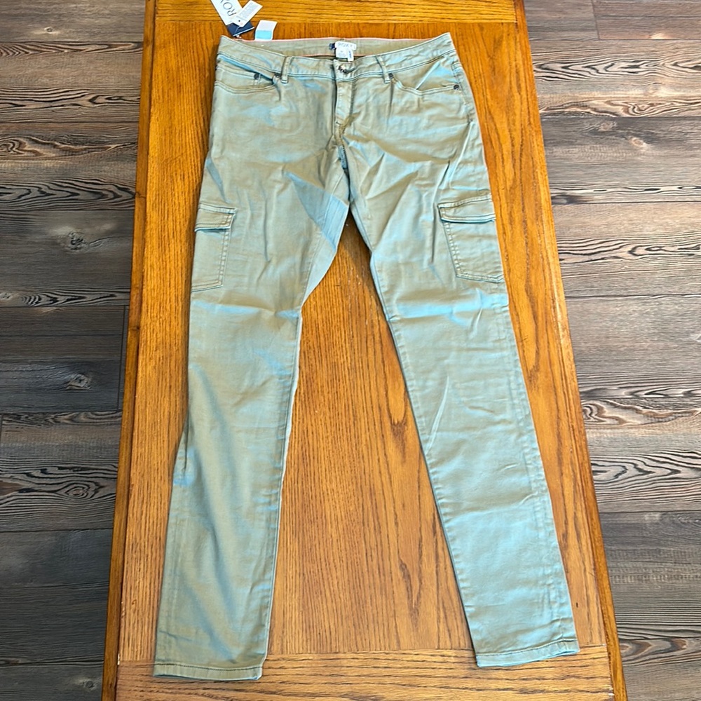 Roxy’s Skinny Jeans with Pockets